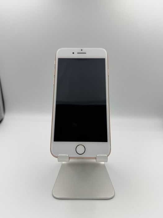 iPhone 8 gold 64 gb