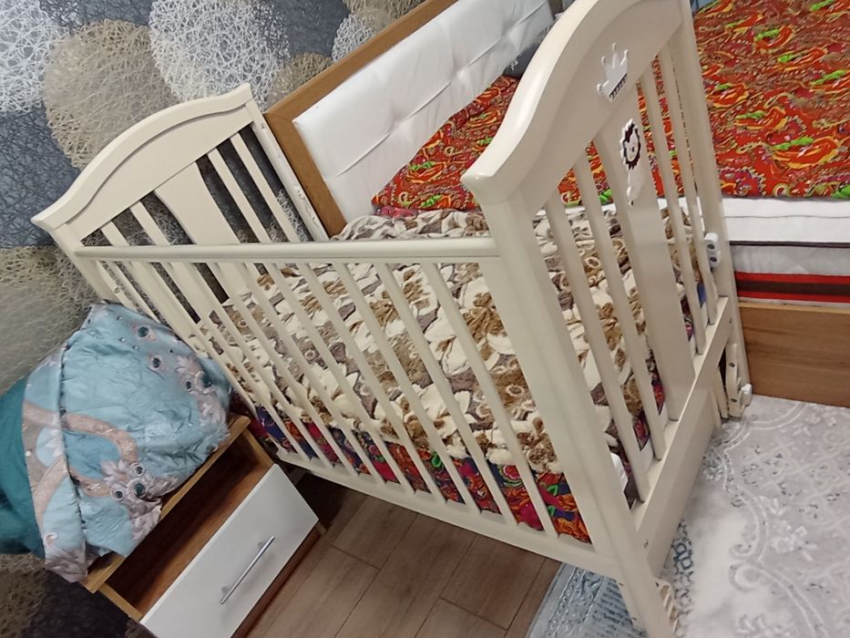 Манеж- детская кровать