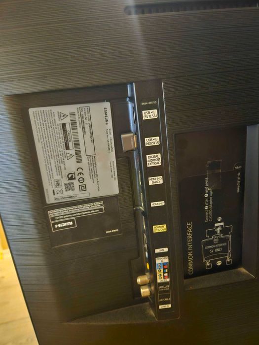 Телевизор Smart LED Samsung 43KU6672