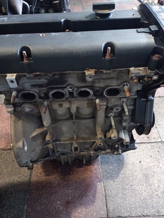 Motor complet fara anexe ford focus 1.4 16v cod fxdd fxdc fxdb