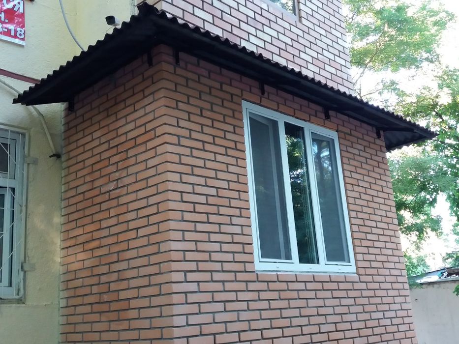 Козырьки и бильевые ролики