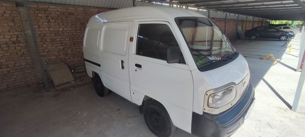 Дамас Ван 2015 г крас-радной. Аренда 3000 боши 200 дан 24 ой