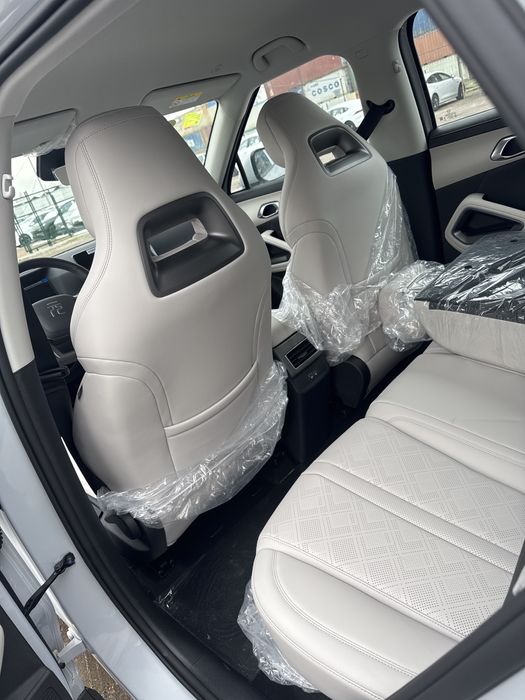 Byd Yuan up smart drive