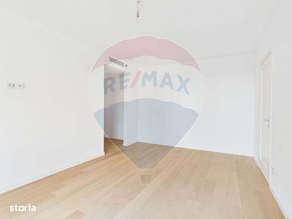Apartament 3 camere de vanzare