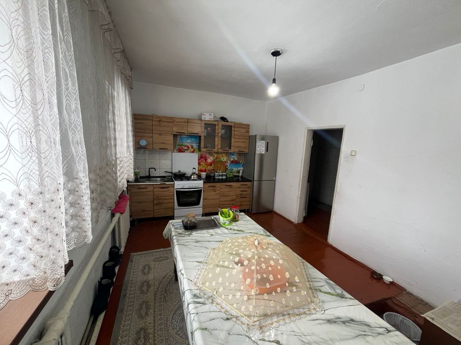 Продам дом с большим участком