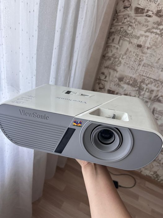 Продам проектор view sonic