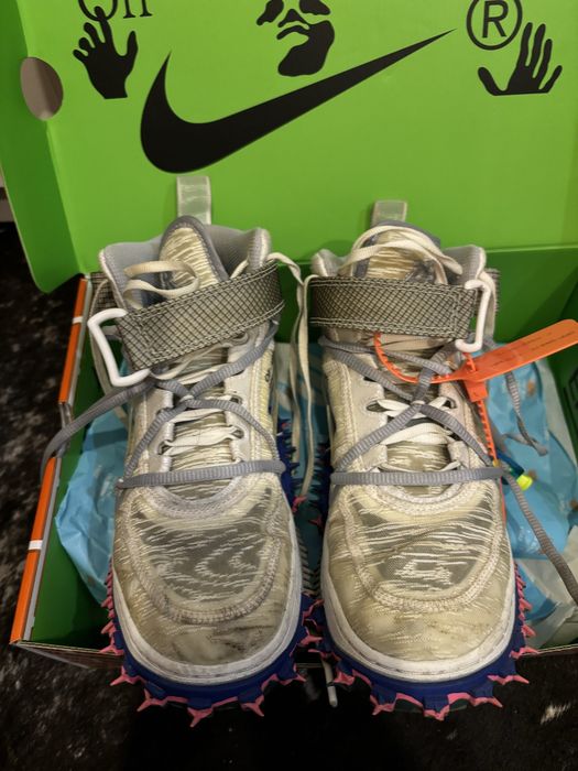 adidasi Nike x Off- White