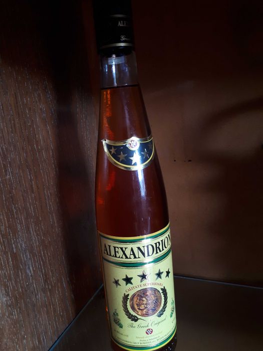 Coniac  ALEXANDRION 5* ,700 ml ,îmbuteliat anii 1980-1985