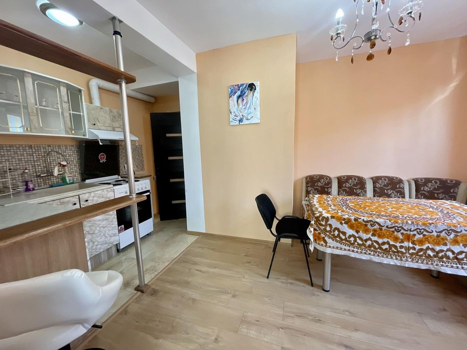 Тристаен апартамент, под наем, кв. Левски - снимка 1