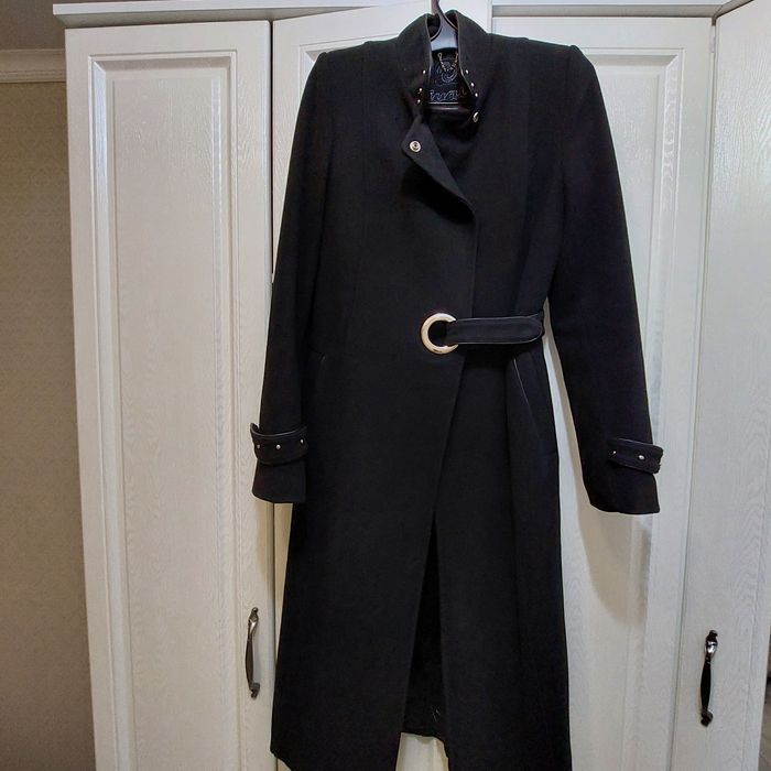 Пальто продается