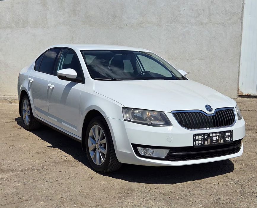 SKODA Octavia 2013 — imagine 3