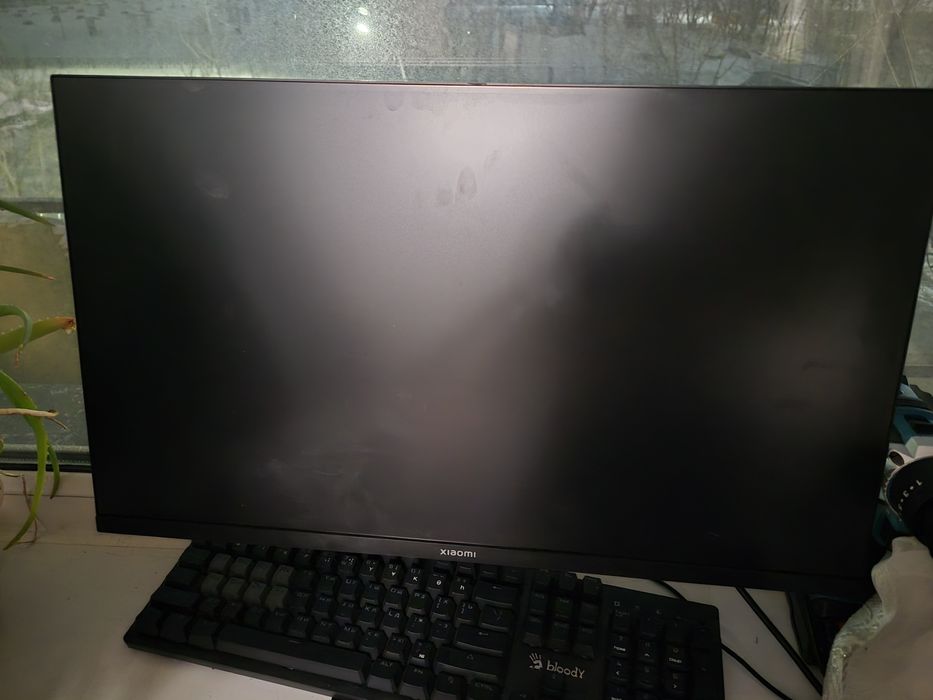 Продаю монитор 24,100 гц