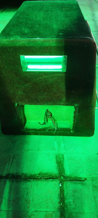 Продам короб сабвуфера