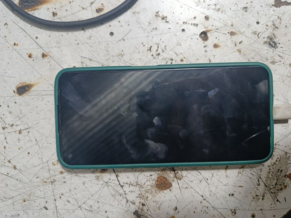 Telefon sotiladi Relami I9