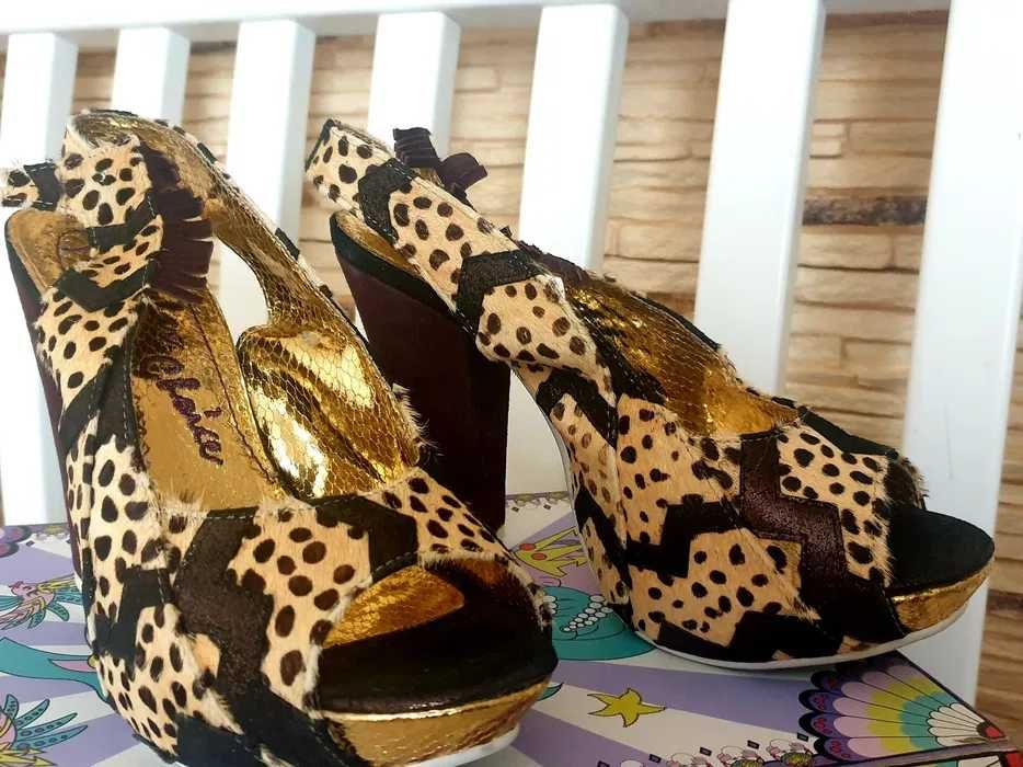 Сандали Irregular Choice тигрови