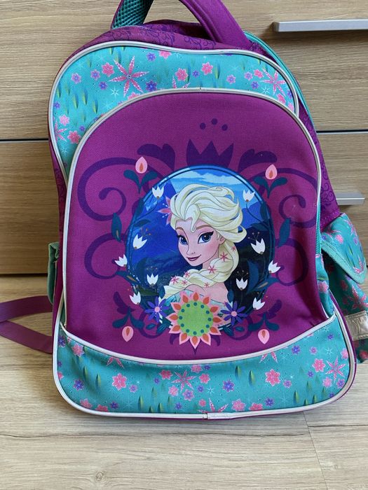 Рюкзак школьный