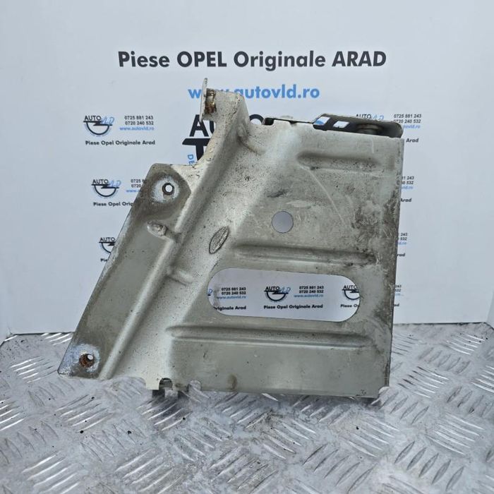 Suport aripa dreapta fata Opel Movano B