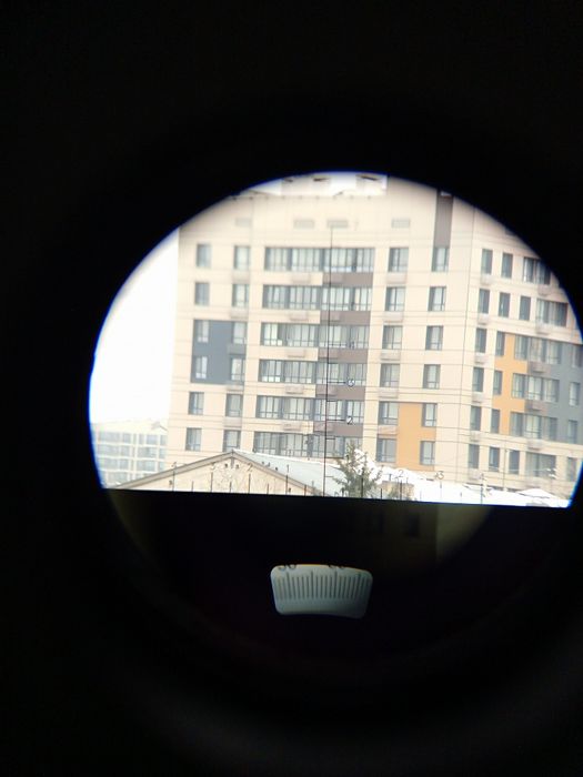 Продается бинокль NATO 10x50 левая линза сбита