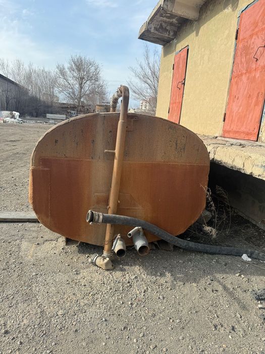 Продам полевной бочку на 10 кубов