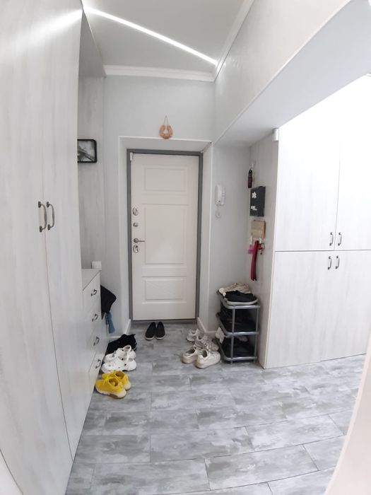 4-комн., 2 этаж, Центр - пр.Абая