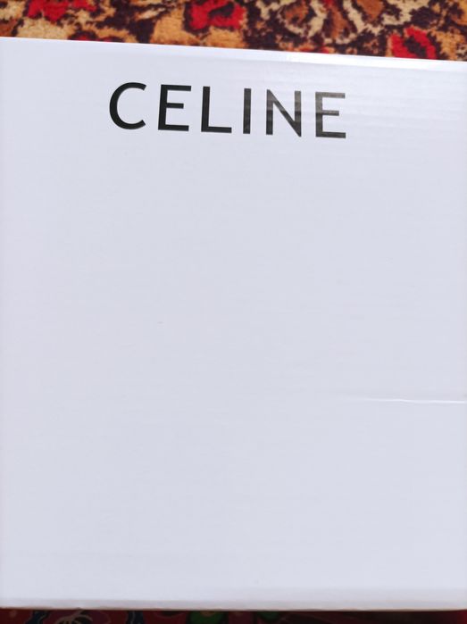 Кроссовка женская