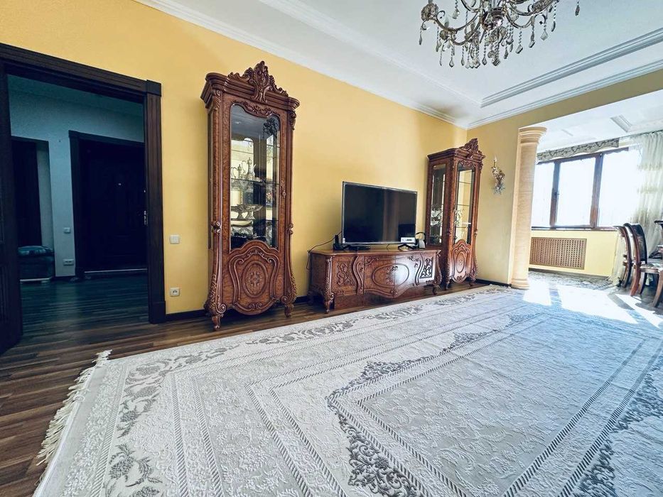 Аренда! 4-комнатная квартира  метро минор. Спецплан