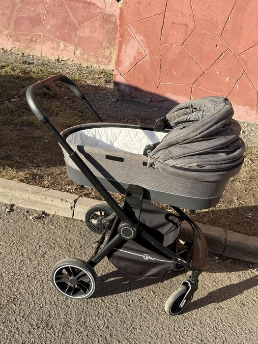 Продам коляску 2в1