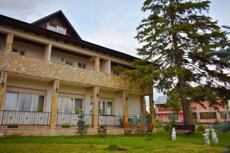vand cladire rezidentiala pretabila pentru azil batrani, pensiune