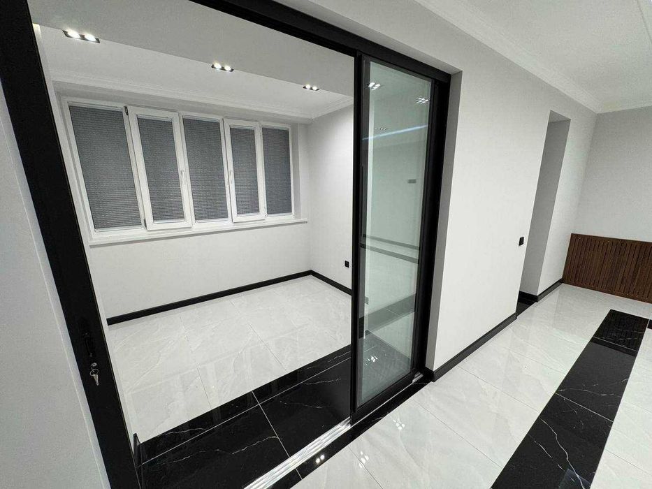 Продаётся помещение 100м2  Ориентир: ул. Эльбека, Зор Тв