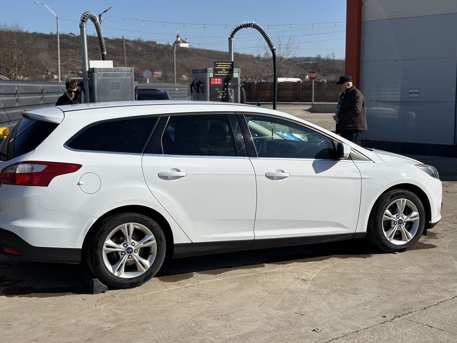Vand ford focus