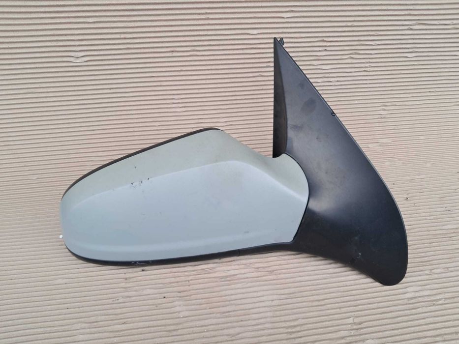 Opel Astra H, oglinda dreapta cu reglaj electric, din dezmembrari