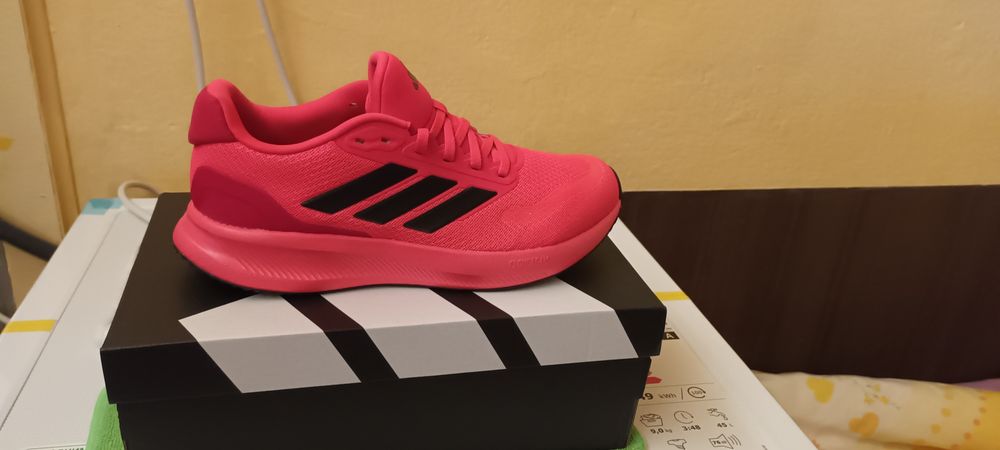 Маратонки Adidas