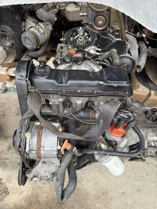 Двигатель Ауди 80 обемь 1,8 привазной