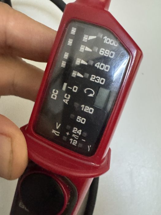 Tester Benning duspol