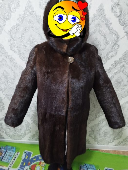 Продам норковую шубу