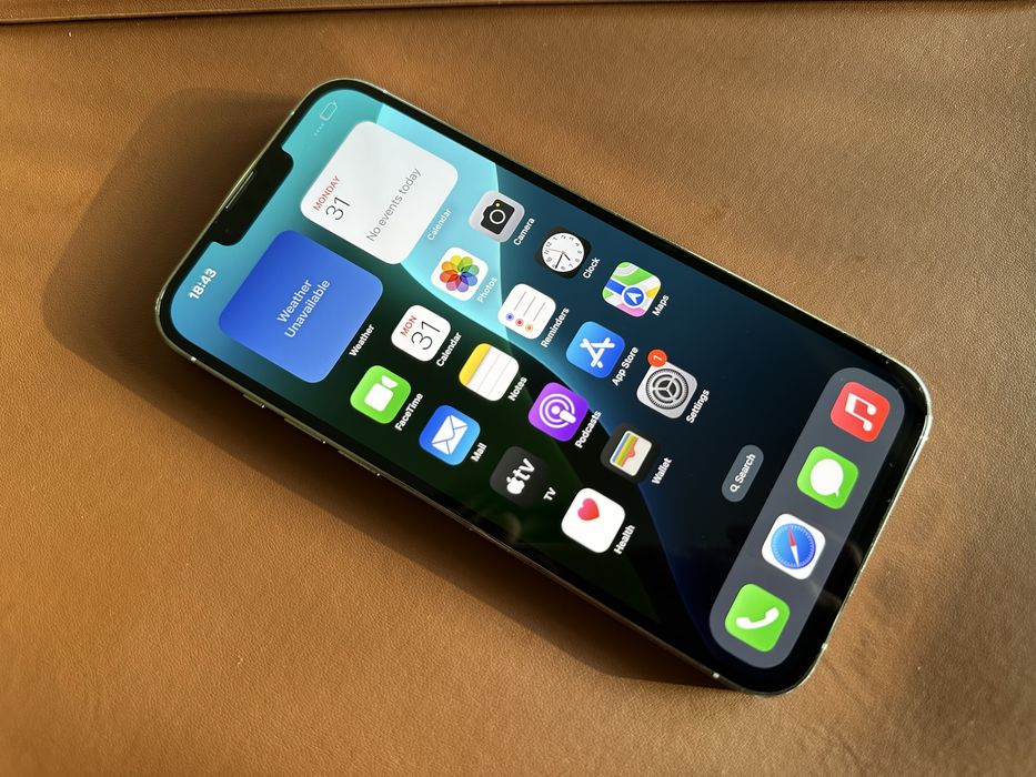 iPhone 13 Pro Max 256GB Silver - като нов