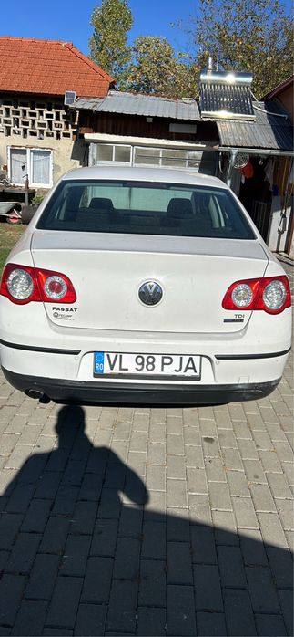 Volkswagen Passat 2010 diesel, 2.695 € — imagine 2