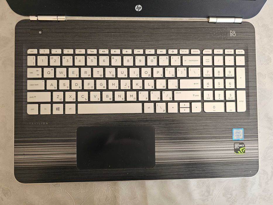 HP Pavilion с Intel Core i7-6700HQ, 16 GB, 1TB HDD, NVIDIA GTX960M
