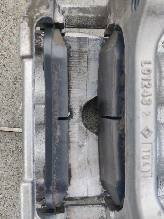 Discuri frana placute stanga dreapta fata Land / Range Rover Evoque II L551 Discovery L8D2-1125-CB / 16C98410