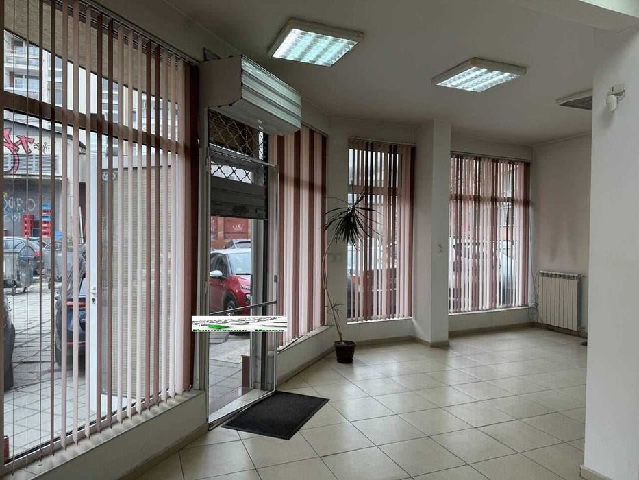 Дава се под наем Магазин в Пловдив, Мараша - 60 кв.м за 433.5 € - Снимка #2
