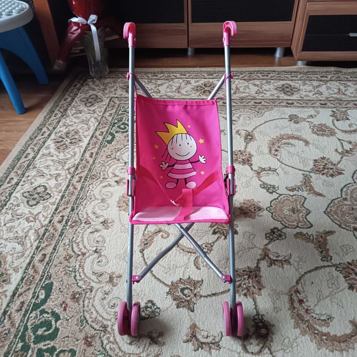 Продам коляску для кукол в отличном состоянии