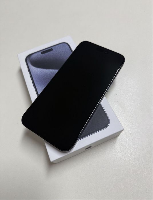 iPhone 15 PRO MAX BLUE cu 97% Bateria