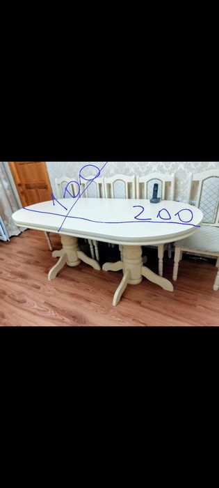 Продам стол,в идеальном состоянии