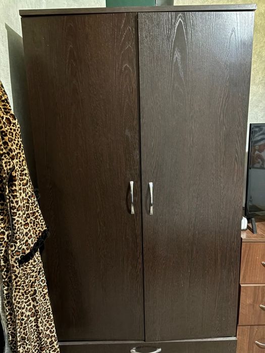 Шкаф плательный для одежды