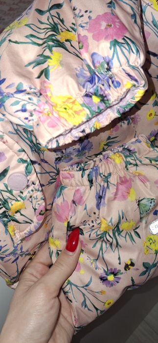 Продам комбинезон весна