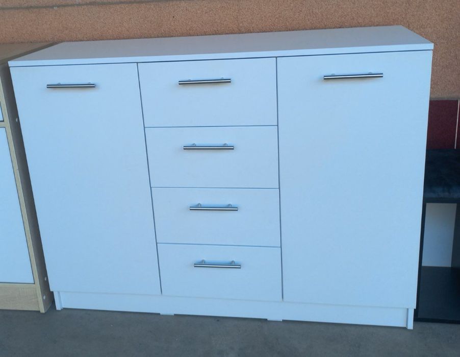 Комод Komod ishlab chiqaruvchidan 1