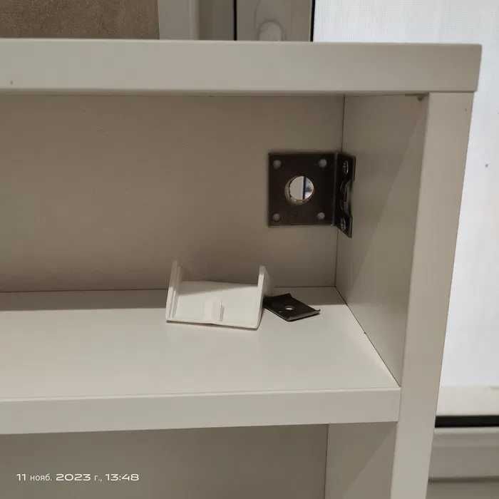 Зеркальные шкафчики новые, есть в наличии