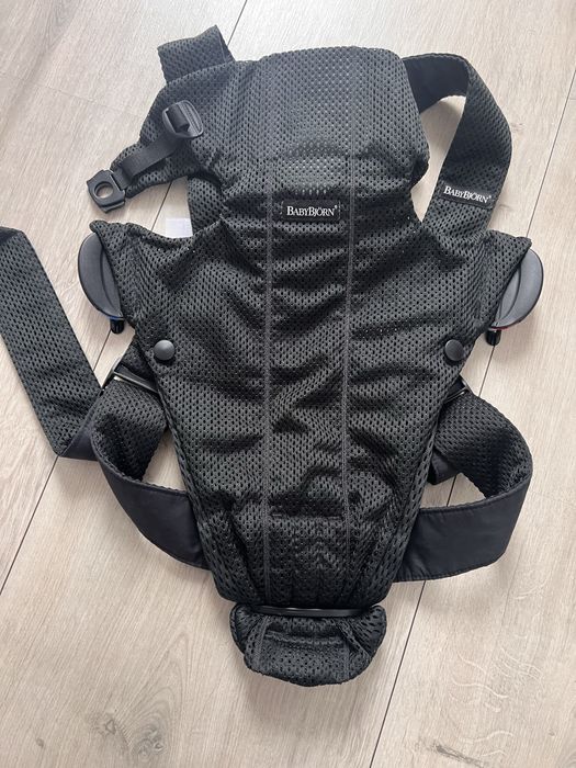 BabyBjörn Baby Kangaroo Mini