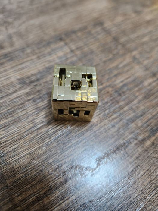 Золотой блок из киндера