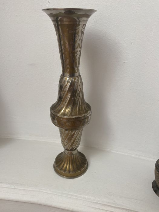 Продам латунные вазы